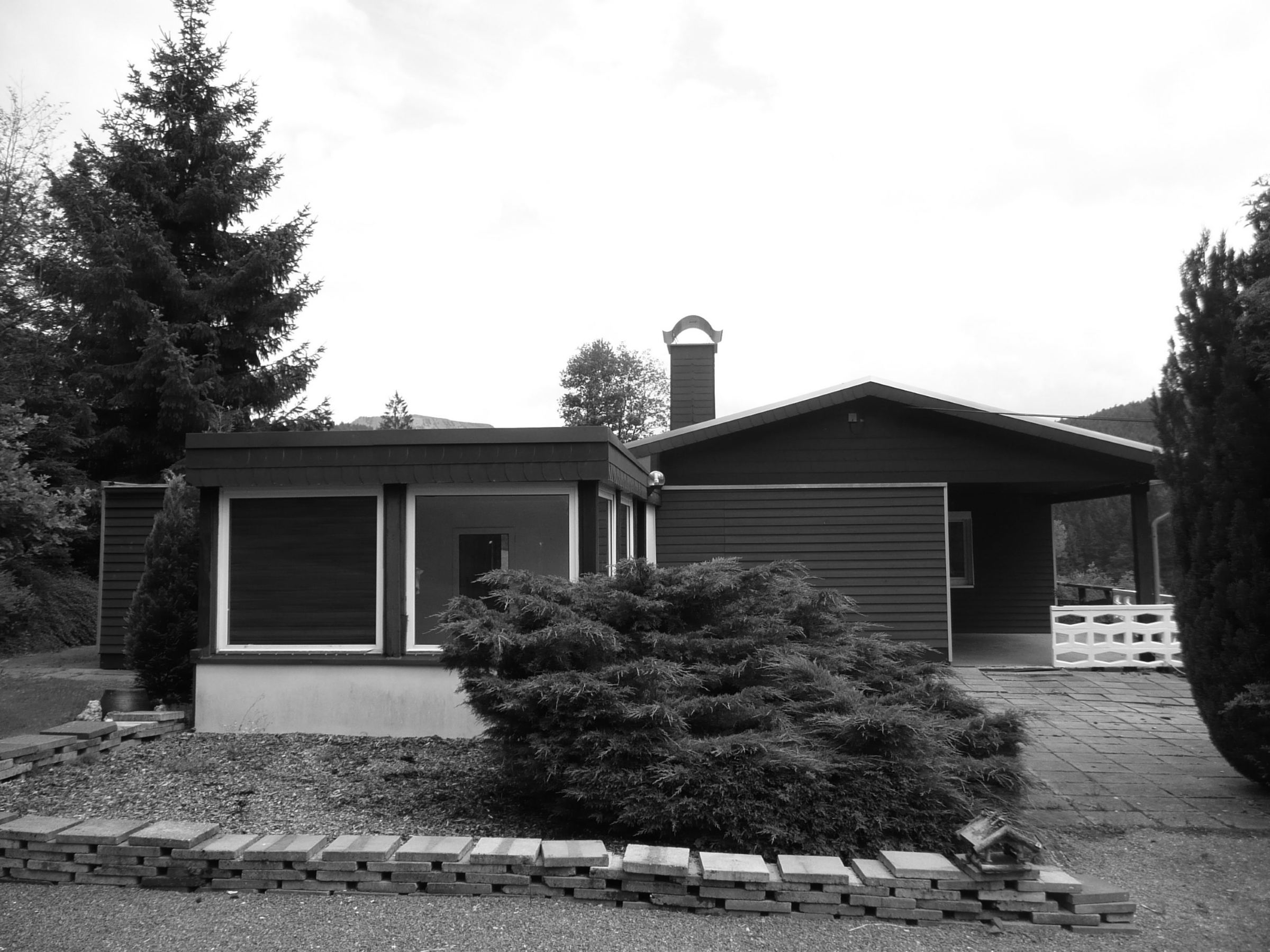 Bestandsgebäude eines Ferienhauses vor dem Umbau in Holzbauweise